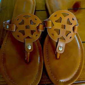 Pierre Dumas sandals